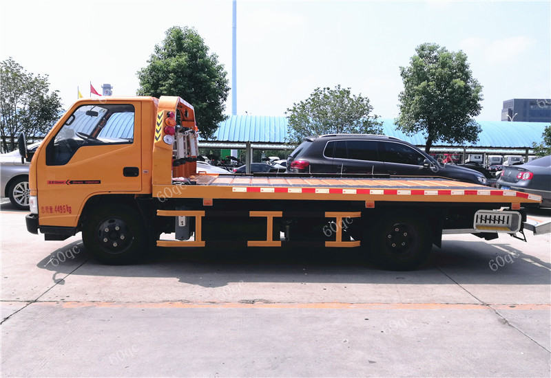 江鈴順達(dá)藍(lán)牌一拖二清障車(chē) 江鈴順達(dá)藍(lán)牌一拖二清障車(chē)