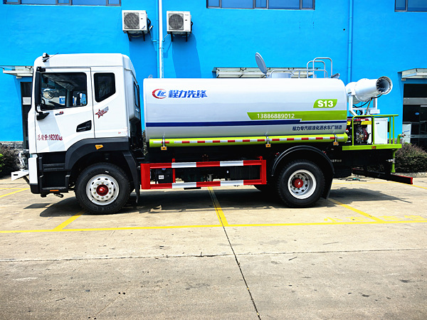 程力霧炮車