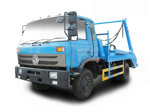 擺臂式垃圾車多少錢一臺，選擇程力的優(yōu)勢